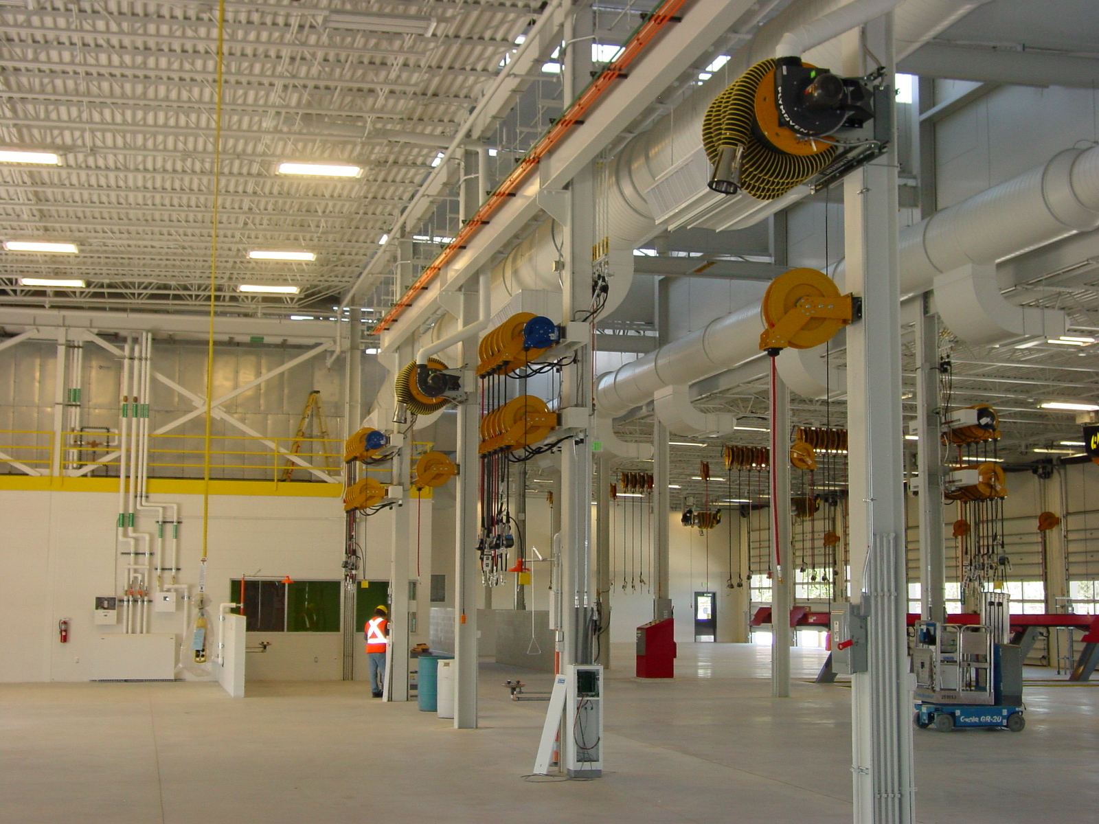 LUBRICATION EQUIPMENT MCGEEC LUBE INSTALL McGee Company